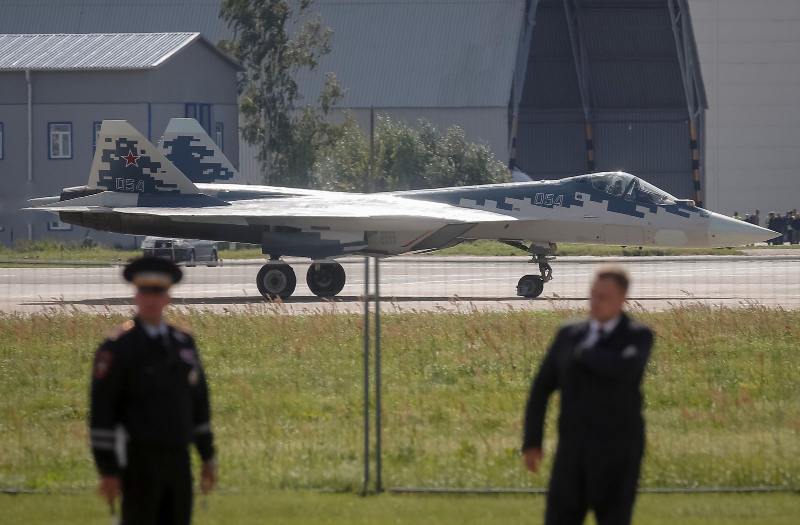 Russia's Su-57 Stealth Fighter: What Does Putin Plan To Do With Them ...